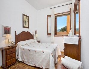 Villa | 7 bedrooms, iron/ironing board - Villa in Lloret de Mar With Private Pool (Vidreres)