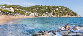 Apartment in Llafranc Near Sandy Beach