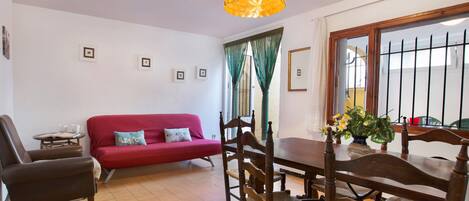 Apartment | Living room