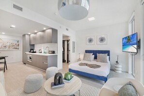 1 bedroom, desk, iron/ironing board, free WiFi