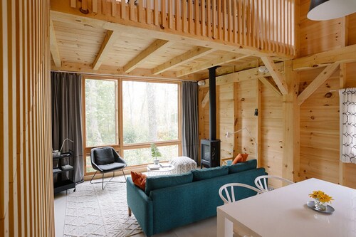 The Cabins at Currier Landing Cabin 1: Fern