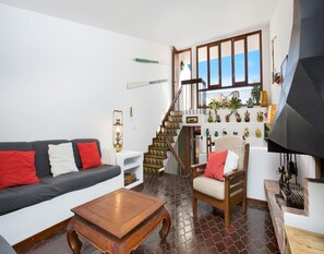 Villa | Living room - 3-bedroom Villa With Pool and Parking (Palafrugell)