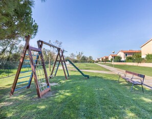 Villa | Garden