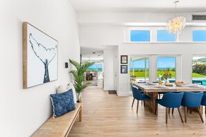 Dining - ๐ Luxury Coastal House ON THE BEACH w/Oceanfront Pool & VIEWS! (Melbourne Beach)