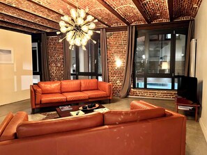 บริเวณนั่งเล่น