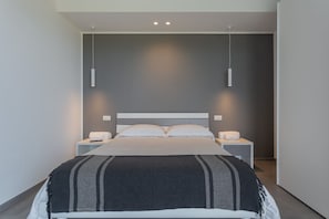 2 makuuhuonetta, silitysrauta/-lauta, Wi-Fi, vuodevaatteet