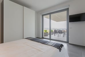 2 bedrooms, iron/ironing board, WiFi, bed sheets - Wanderlust Experience | La Brezza di Mare (Bari)