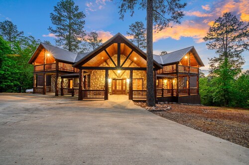 Excalibur Cabin – Sleeps 24 | 2 Hot Tubs, Game Loft, Outdoor Oasis, Handicap Accessible