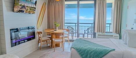 Iron/ironing board, free WiFi, bed sheets