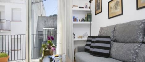 Apartment | Living room