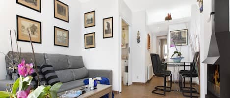Apartment | Living room