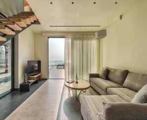 Villa | Living room - Beachfront Villa in Vasilikos With Pool (Zakynthos)