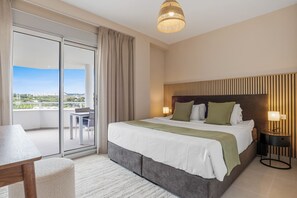 3 camere, una cassaforte in camera, ferro/asse da stiro, Wi-Fi gratuito