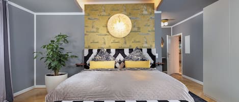 2 quartos, ferros/tábuas de passar roupa, Wi-Fi, roupa de cama
