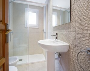 Apartment | Bathroom