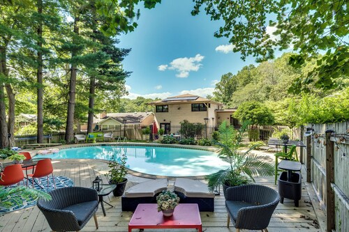 Luxury DC Home with Private Pool, Gym & Garden