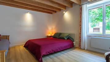 2 habitaciones y ropa de cama