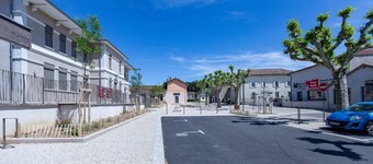 Cottage 'L'Arche Aux Peyruches' with Shared Terrace and Private Garden