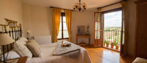9 bedrooms, iron/ironing board, free WiFi, bed sheets