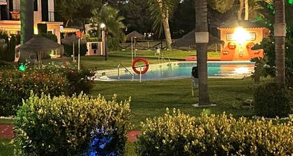 Maison de vacances 'Islantilla' avec piscine partagée, terrasse privée et Wi-Fi