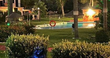 Holiday Home 'Islantilla' with Shared Pool, Private Terrace and Wi-Fi