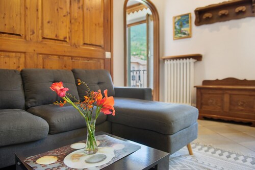 Ferienwohnung 'Tibaldi Sette' mit Bergblick, privater Terrasse und Wi-Fi