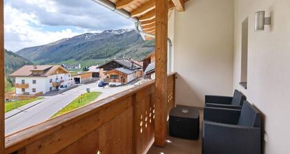 Apartment 'Arnika' with Mountain View, Private Terrace and Wi-Fi