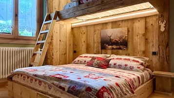 2 bedrooms, free WiFi, bed sheets, wheelchair access