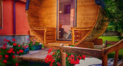 Apartment 'Casa Clus Bormio 3' with Mountain View, Private Garden and Wi-Fi