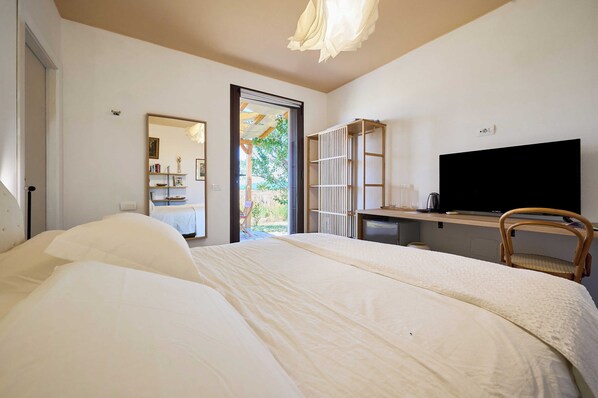 1 chambre, fer et planche à repasser, Wi-Fi gratuit, draps fournis