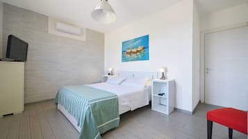 2 chambres, fer et planche Ă repasser, Wi-Fi gratuit, draps fournis