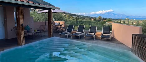 Villa | Pool
