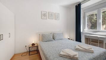 3 habitaciones, tabla de planchar con plancha y wifi gratis