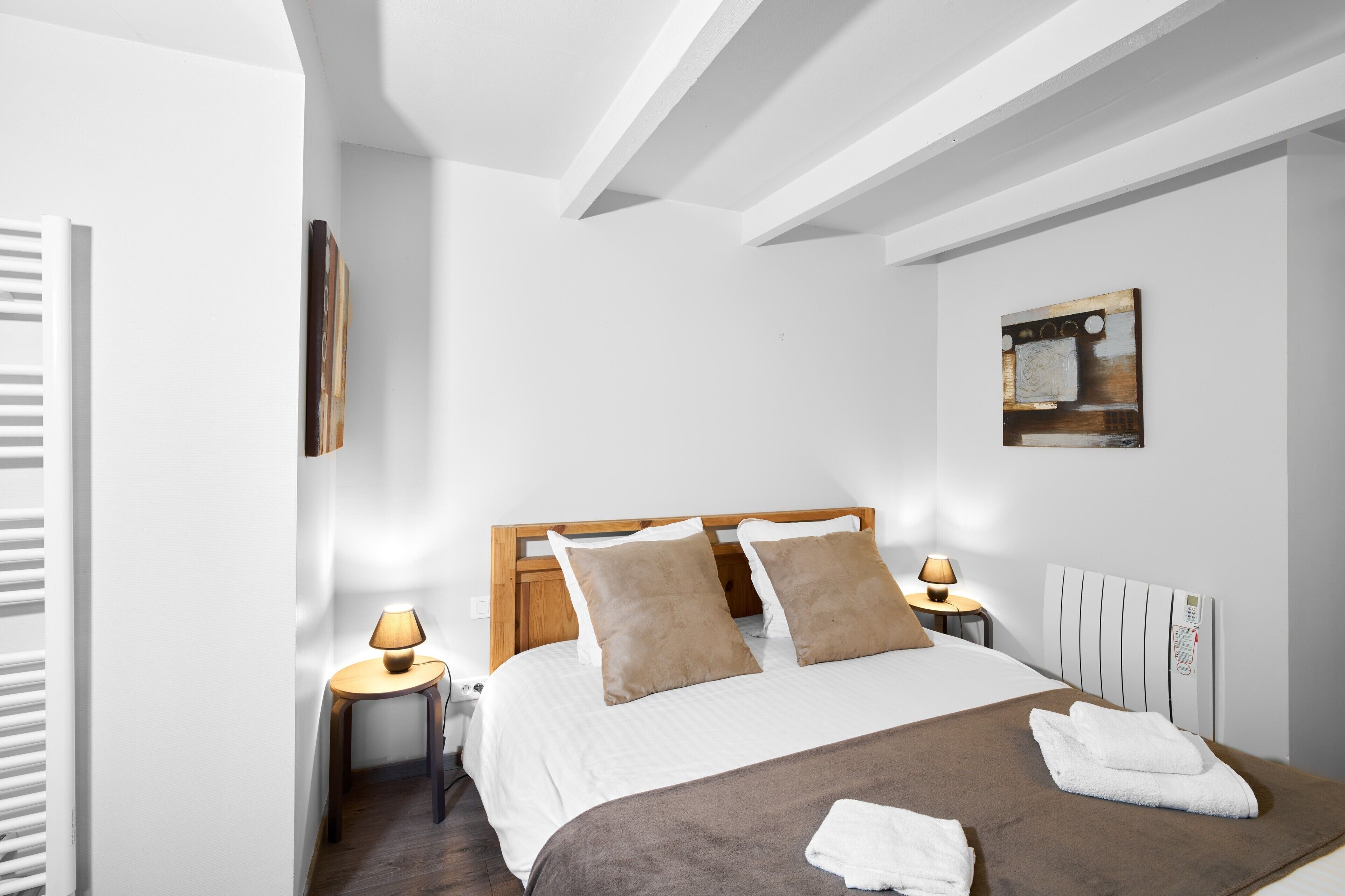 1 chambre, fer et planche à repasser, Wi-Fi gratuit