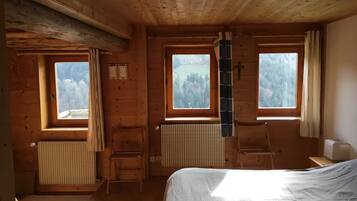 3 sovrum, strykjärn/strykbräda och gratis wi-fi