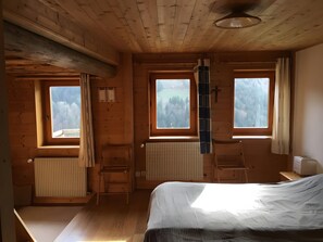 6 chambres, fer et planche à repasser, Wi-Fi gratuit
