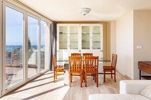 Interior - Apartment 'Rocamar' with Sea View, Wi-Fi and Air Conditioning (Cabo de Palos)