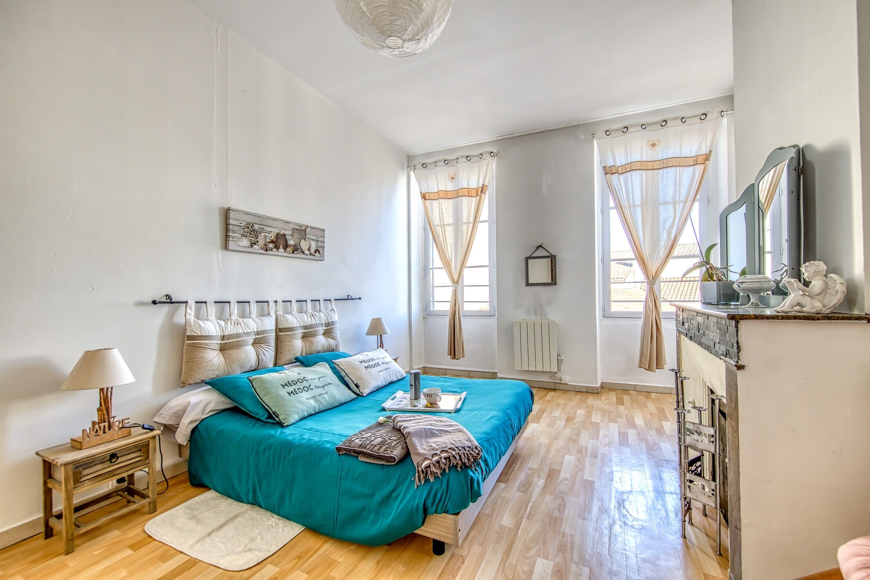 3 bedrooms, iron/ironing board, free WiFi, bed sheets