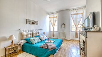 3 bedrooms, iron/ironing board, free WiFi, bed sheets