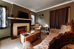 Smart-tv en een open haard