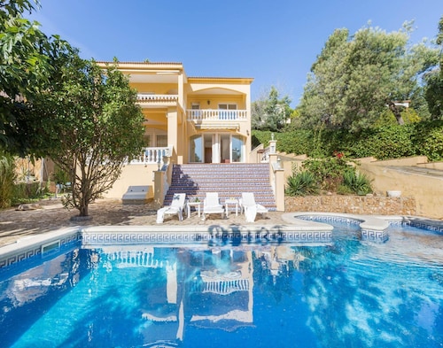 Stunning Villa in Lloret de Mar