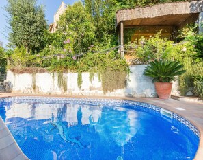 Villa | Pool | Indoor pool, outdoor pool - 4 Bedroom House With Private Pool (Lloret de Mar)