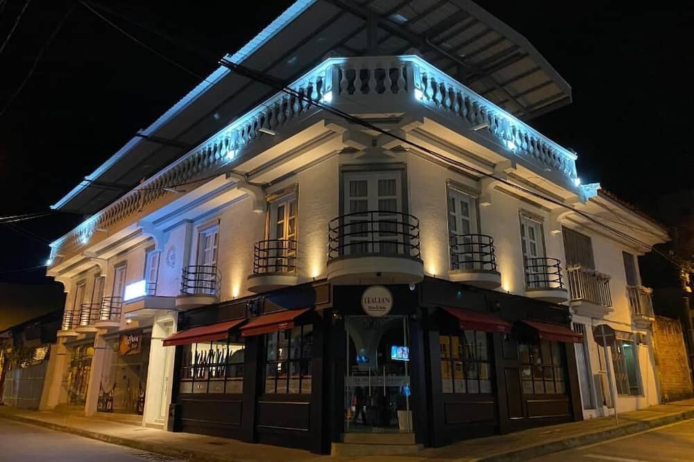 HOTEL VÁLCON