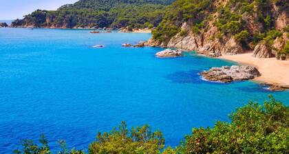 Apartment in Canyelles Near the Beach