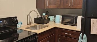 Cozy condo in fabulous Freeport with AC