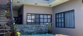 Comfortable house with pool