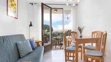 Apartment | Living room