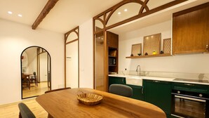 Unclassified image, 3 of 28, button - Premium Apartment With Garden (Ishëm)