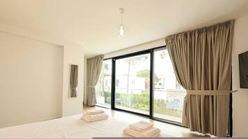 Rumah | 4 kamar tidur