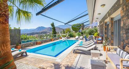 Holiday Home in Agios Nikolaos With Pool